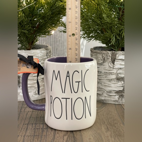 Brand NEW w/Tags Peanuts x Rae Dunn MAGIC POTION Mug feat. Snoopy 🧪🧙‍♀️ - Picture 7 of 11